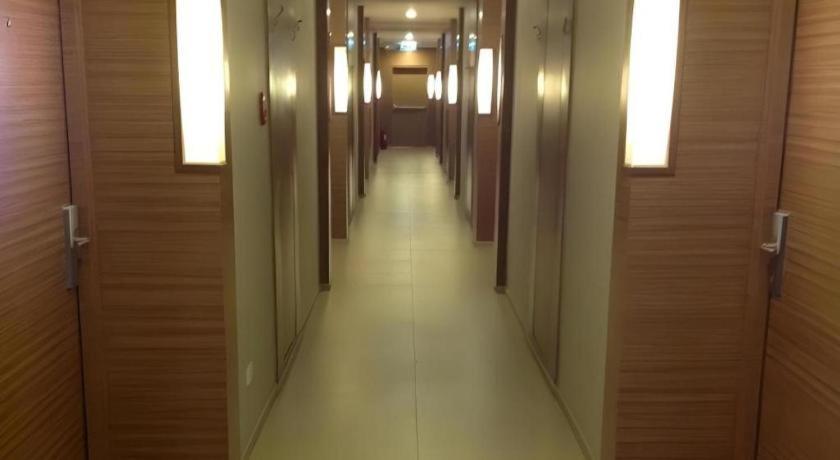 Honey Lodge Pattaya Εξωτερικό φωτογραφία