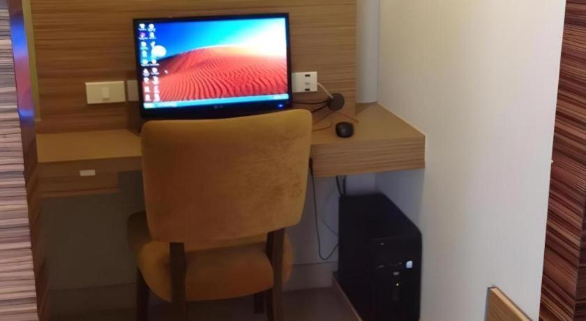 Honey Lodge Pattaya Εξωτερικό φωτογραφία